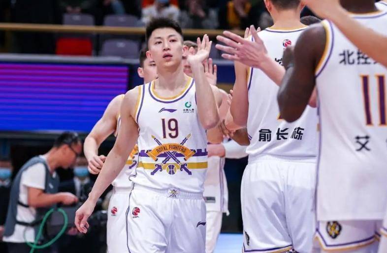 爱奇艺体育会员-两点原因！36岁CBA老将退役，帮广东队拿5冠，新教练对后(cba元老)