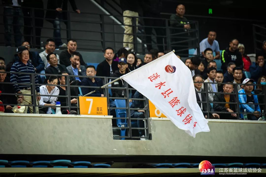 爱奇艺体育官网-冠军联赛新赛季揭幕，势如破竹场面激烈的简单介绍